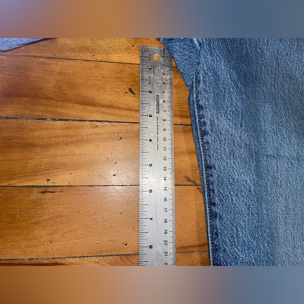 Levi’s - Picture 10 of 11